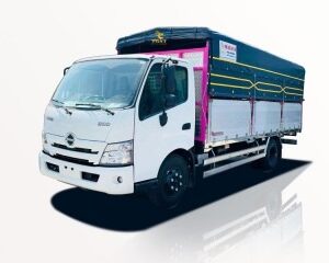 Xe Tải Hino XZU710L Euro 5 2.5 Tấn Thùng Bạt