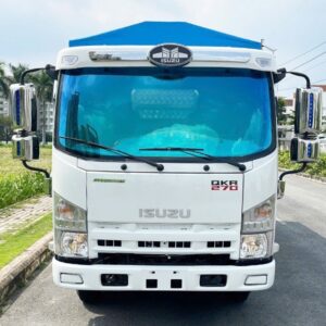 Xe Tải Isuzu QMR77HE5 2.8 Tấn Thùng Bạt