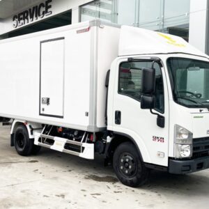 Xe Tải Isuzu QMR77HE5 2.5 Tấn Thùng Bảo Ôn