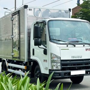 Xe Tải Isuzu QMR77HE5A 1.9 Tấn Thùng Kín