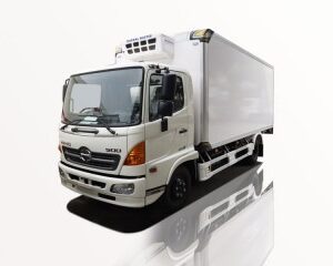 Xe Tải Hino FC9JJ7A 6 Tấn Thùng Đông Lạnh